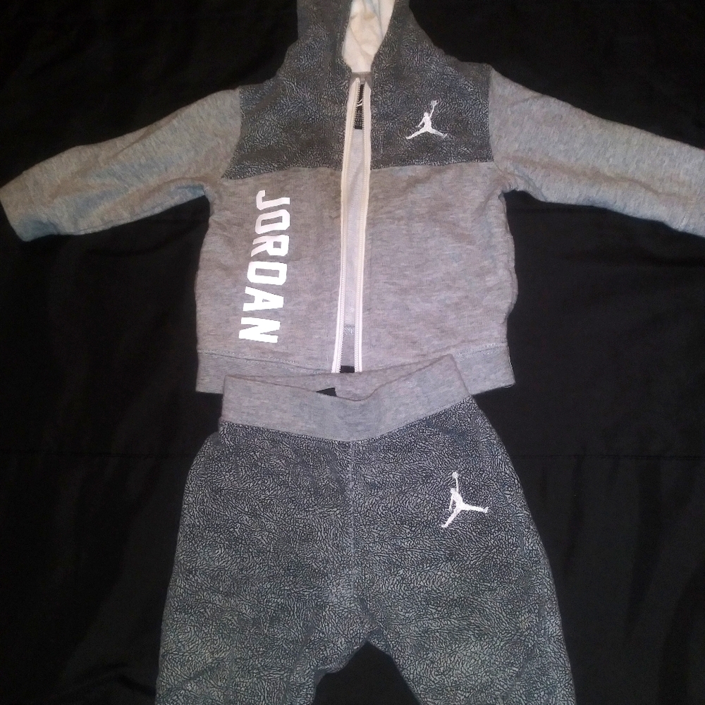 Baby sweat suit